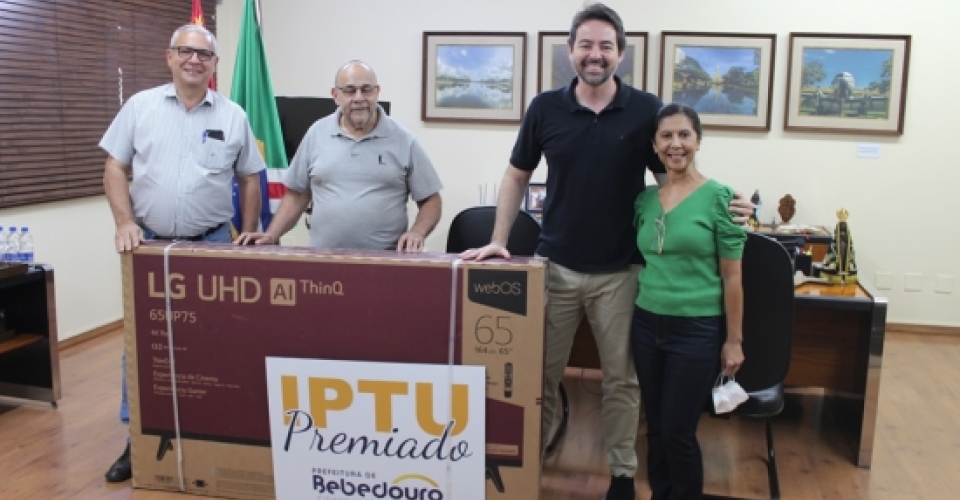 Campanha IPTU Premiado entrega mais uma smart TV 65 polegadas